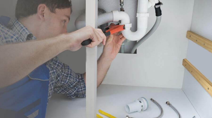 Expert burst pipe repair services in Champlain, VA